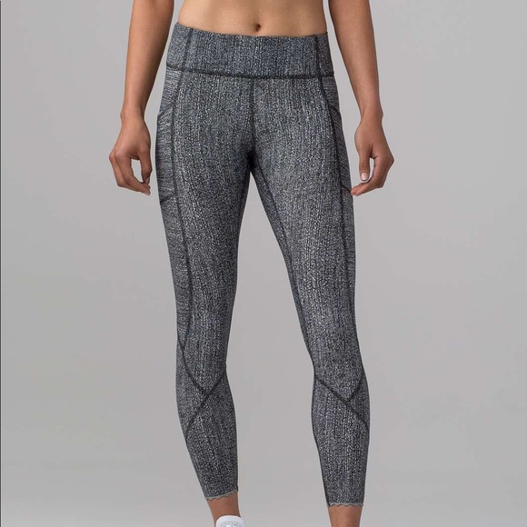 lululemon tight stuff tight II size 4 - Picture 1 of 8